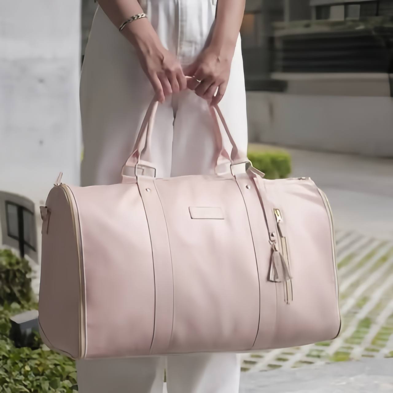 🔥LAST DAY 40% OFF🔥 THE CONVERTIBLE DUFFLE GARMENT LUGGAGE 🧳